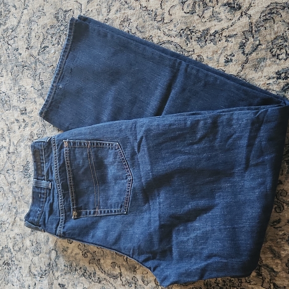 Men's Relaxed Fit Claiborne Jeans - Picture 4 of 4